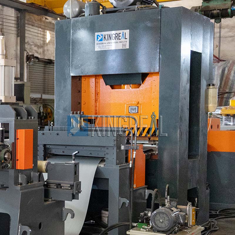 Quelles sont les applications des machines de fabrication de métal perforées?
